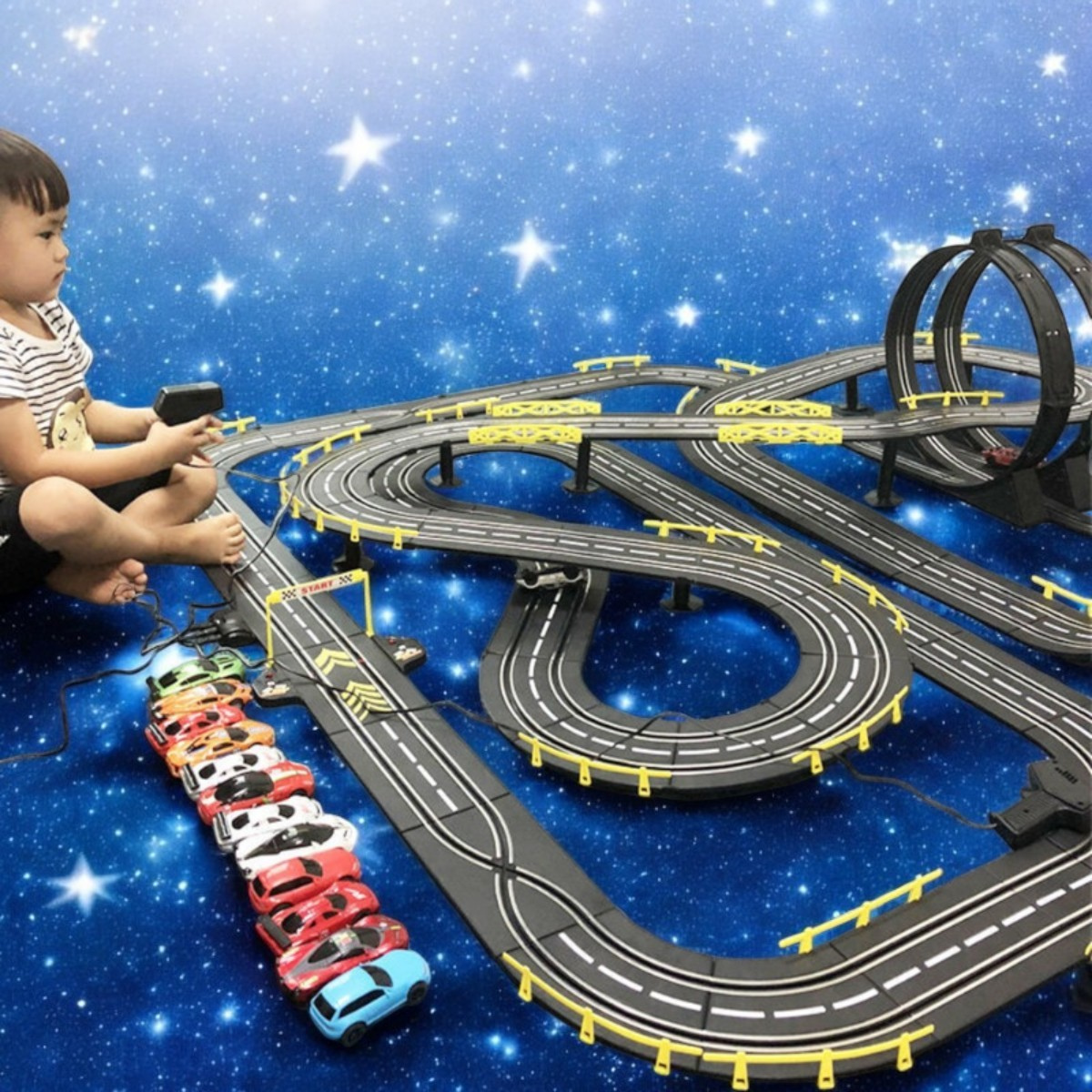 Uzaktan Kumandalı Yarış Pisti