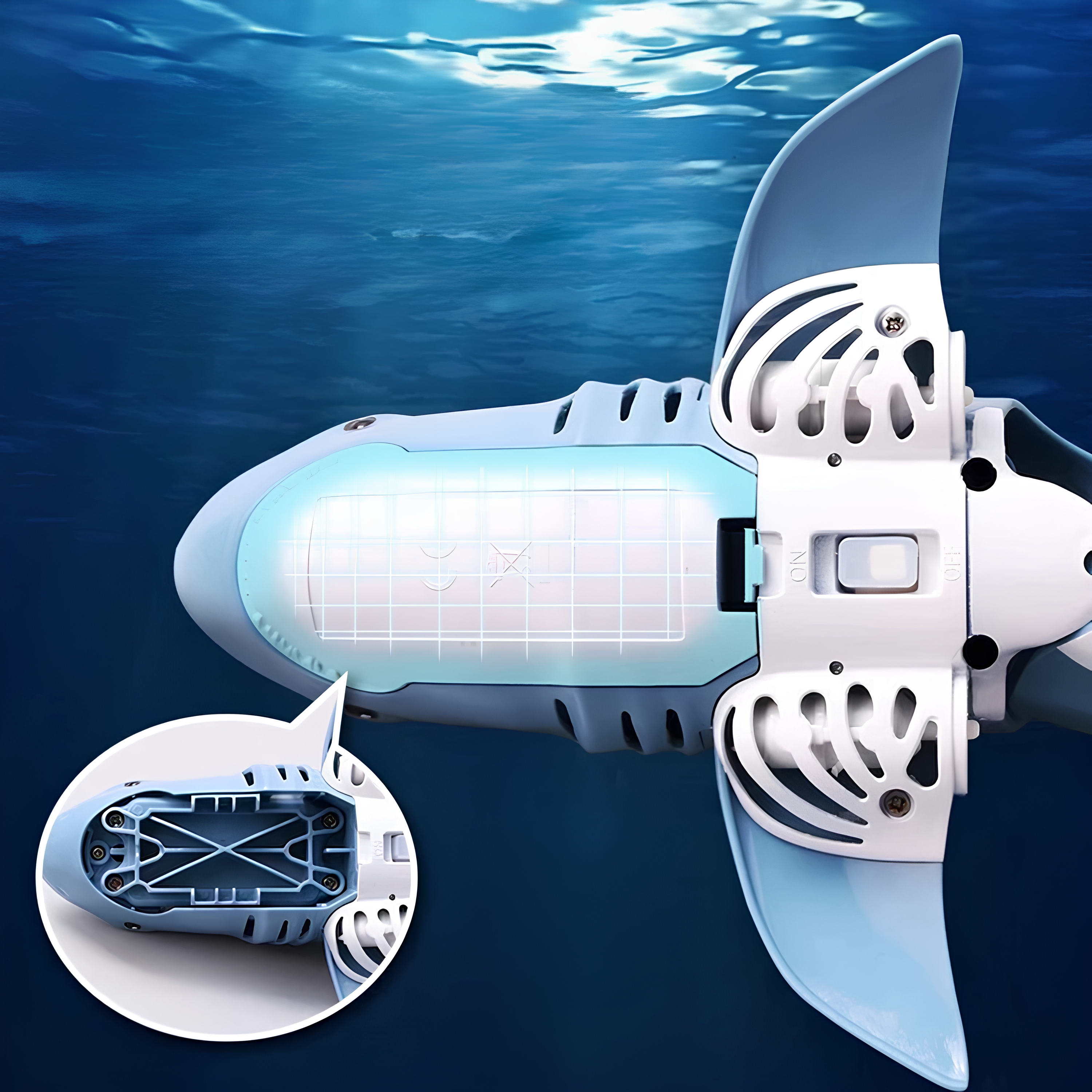 Uzaktan Kumandalı Suda Yüzen Köpek Balığı