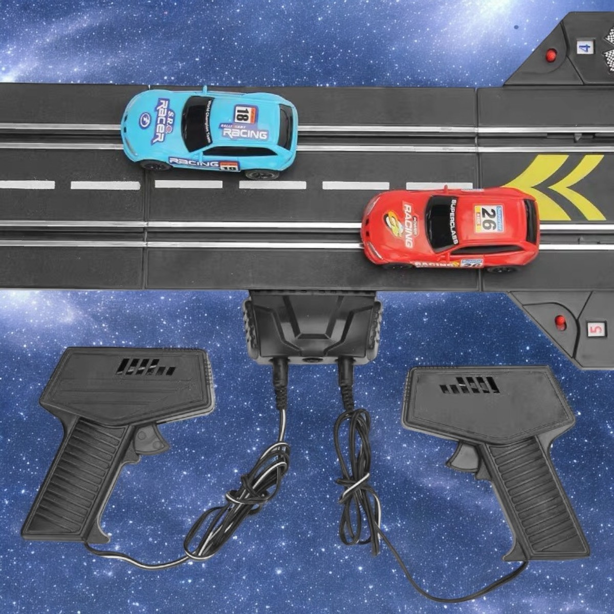 Uzaktan Kumandalı Yarış Pisti